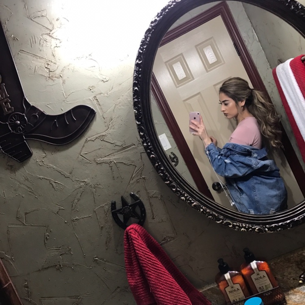 Jean Jacket - Picture 2 of 3